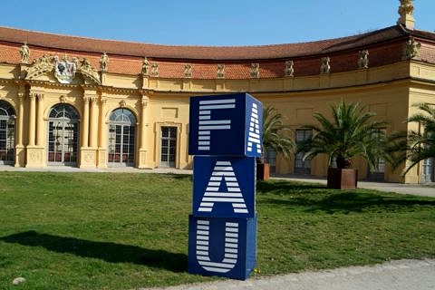 Towards entry "BR-Frankenschau: Online teaching at the FAU"